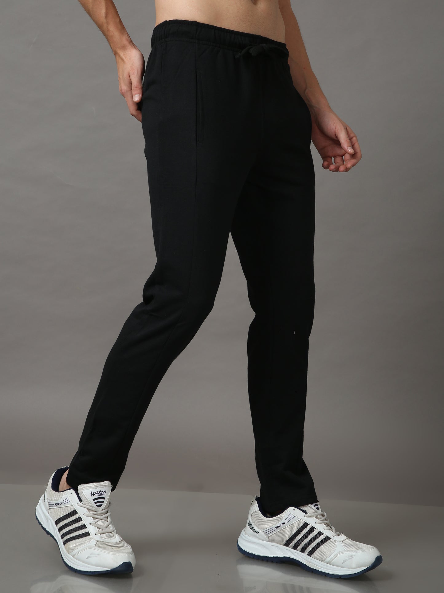 Men Black Solid Slim-Fit Track Pant