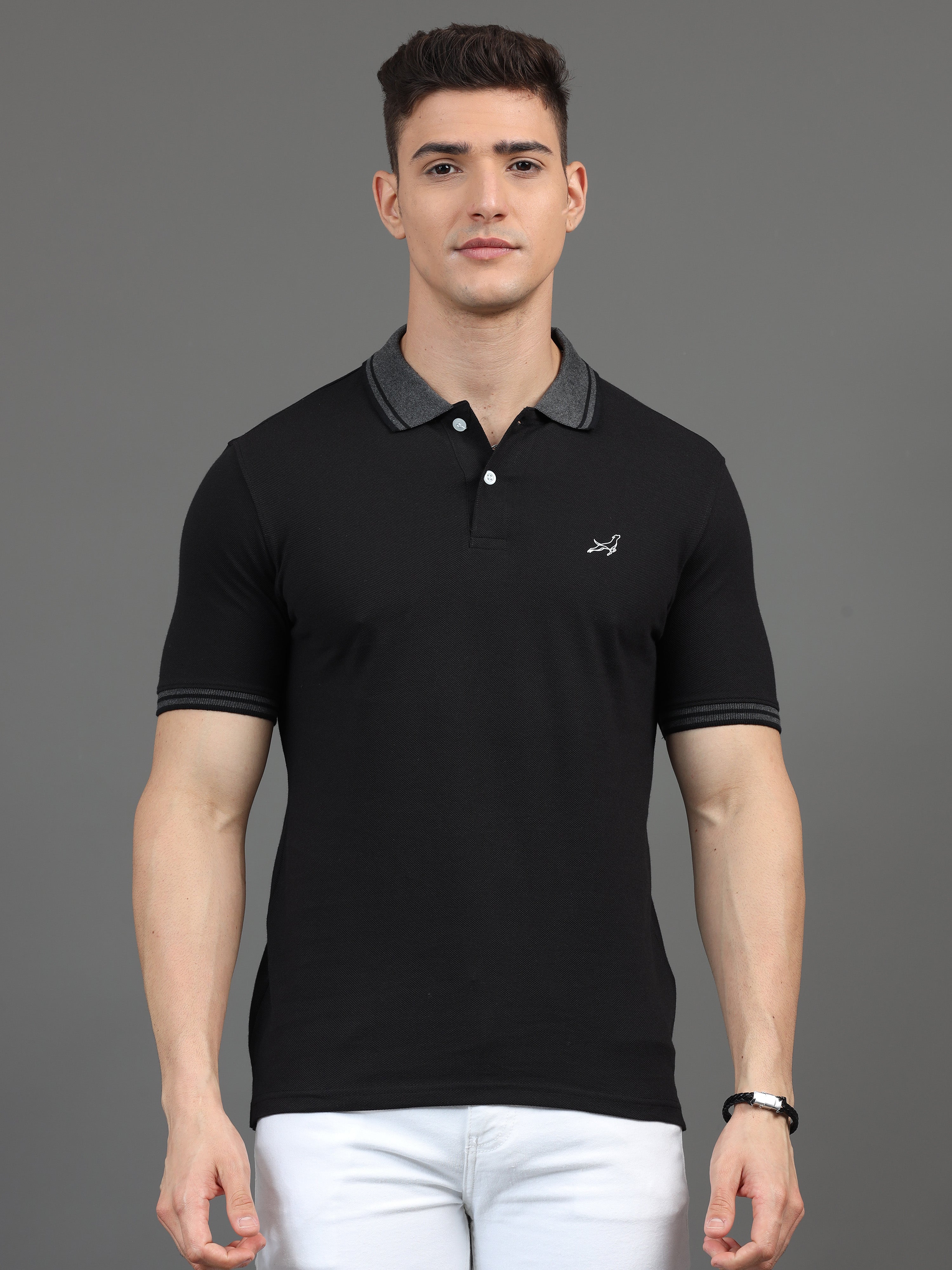 Dogi Verg collar Men Polo Neck Black T-Shirt